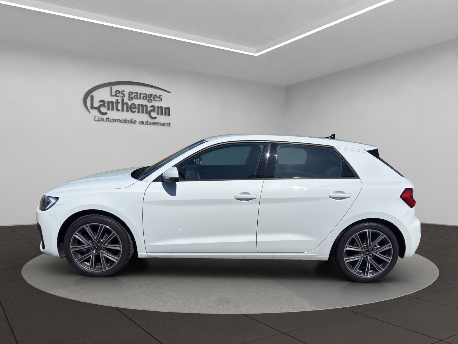 AUDI A1 Sportback 30 TFSI Attraction, Benzina, Occasioni / Usate, Automatico - 2