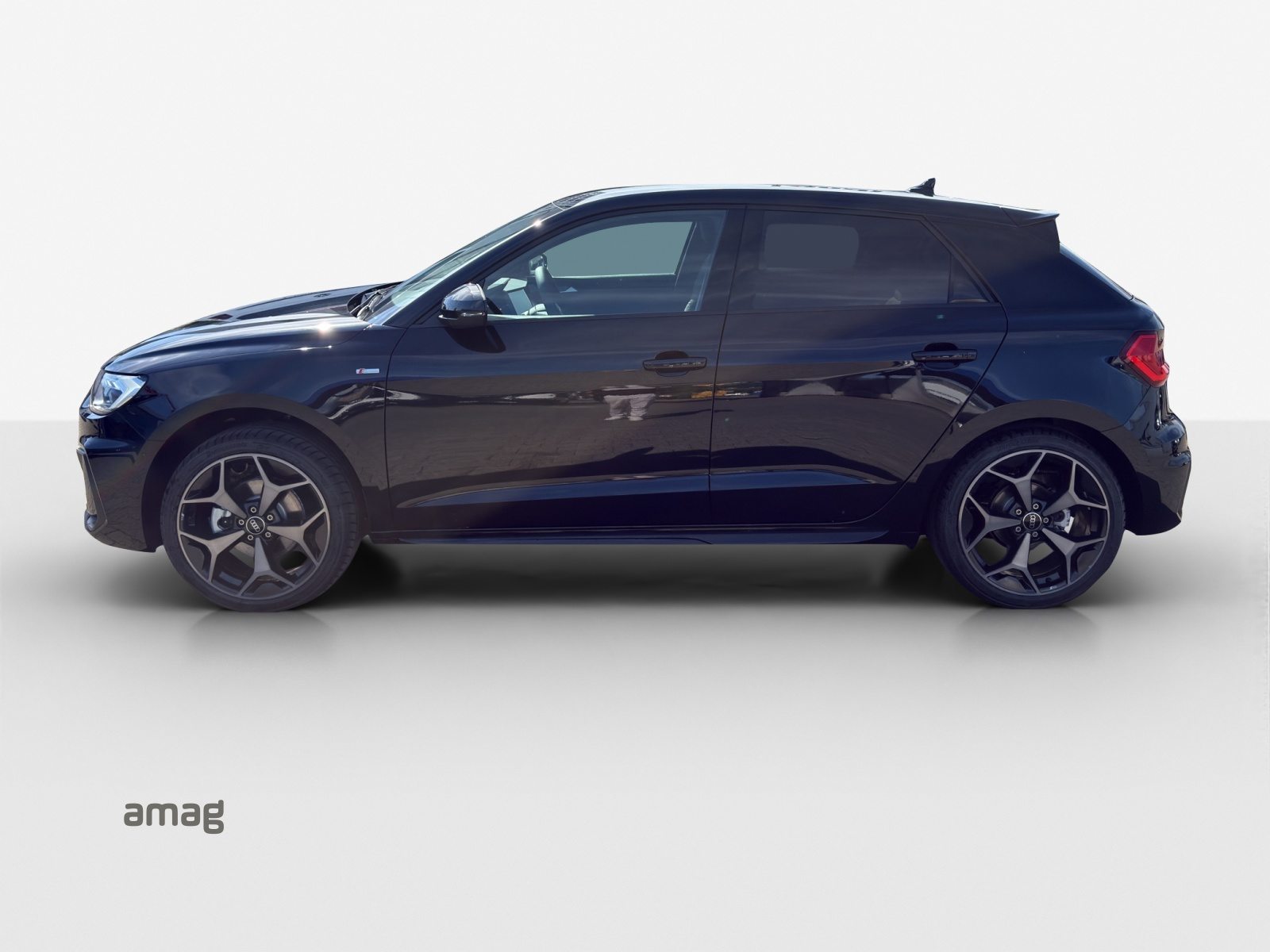 AUDI A1 Sportback 30 TFSI S line Attraction, Benzin, Occasion / Gebraucht, Automatik - 2