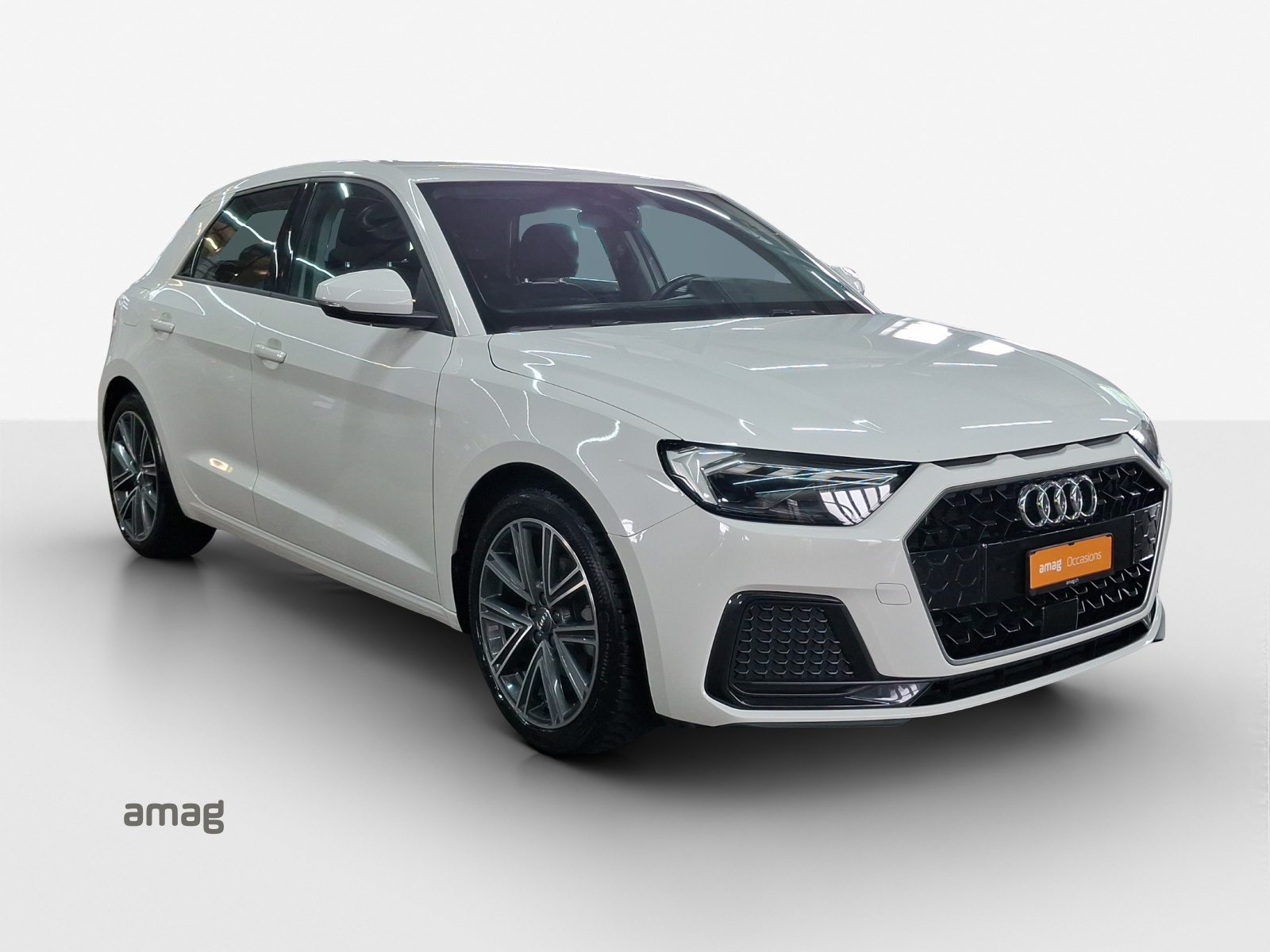 AUDI A1 Sportback 30 TFSI advanced, Petrol, Second hand / Used, Automatic - 6