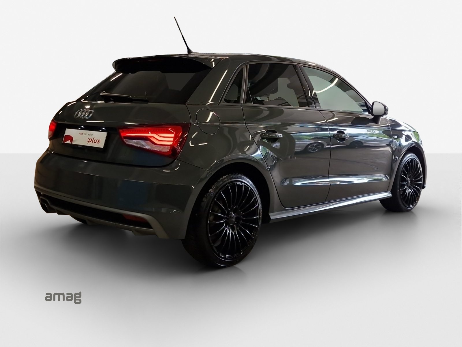 AUDI A1 Sportback sport, Petrol, Second hand / Used, Automatic - 5