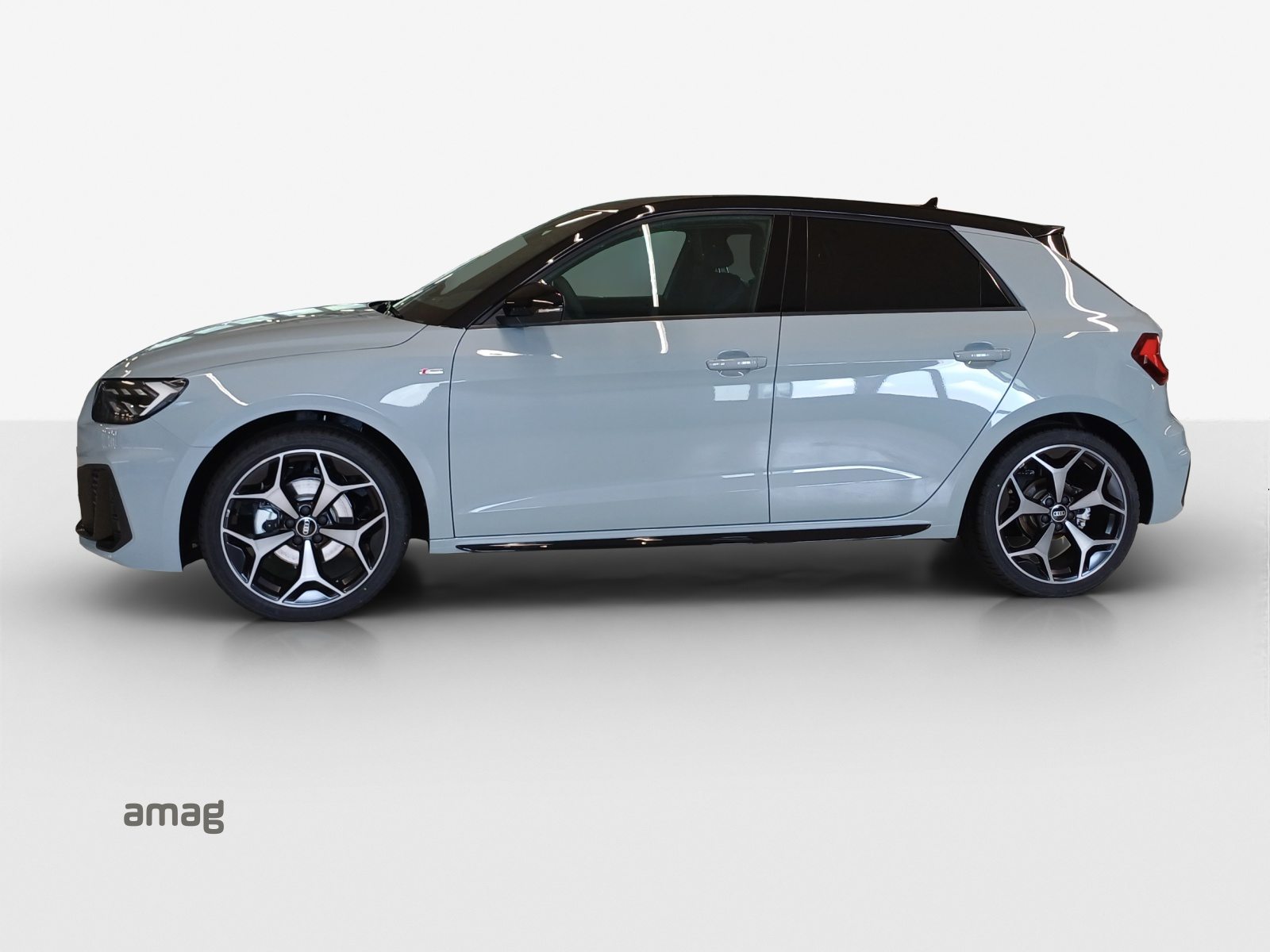 AUDI A1 Sportback 30 TFSI S line Attraction, Essence, Occasion / Utilisé, Automatique - 2