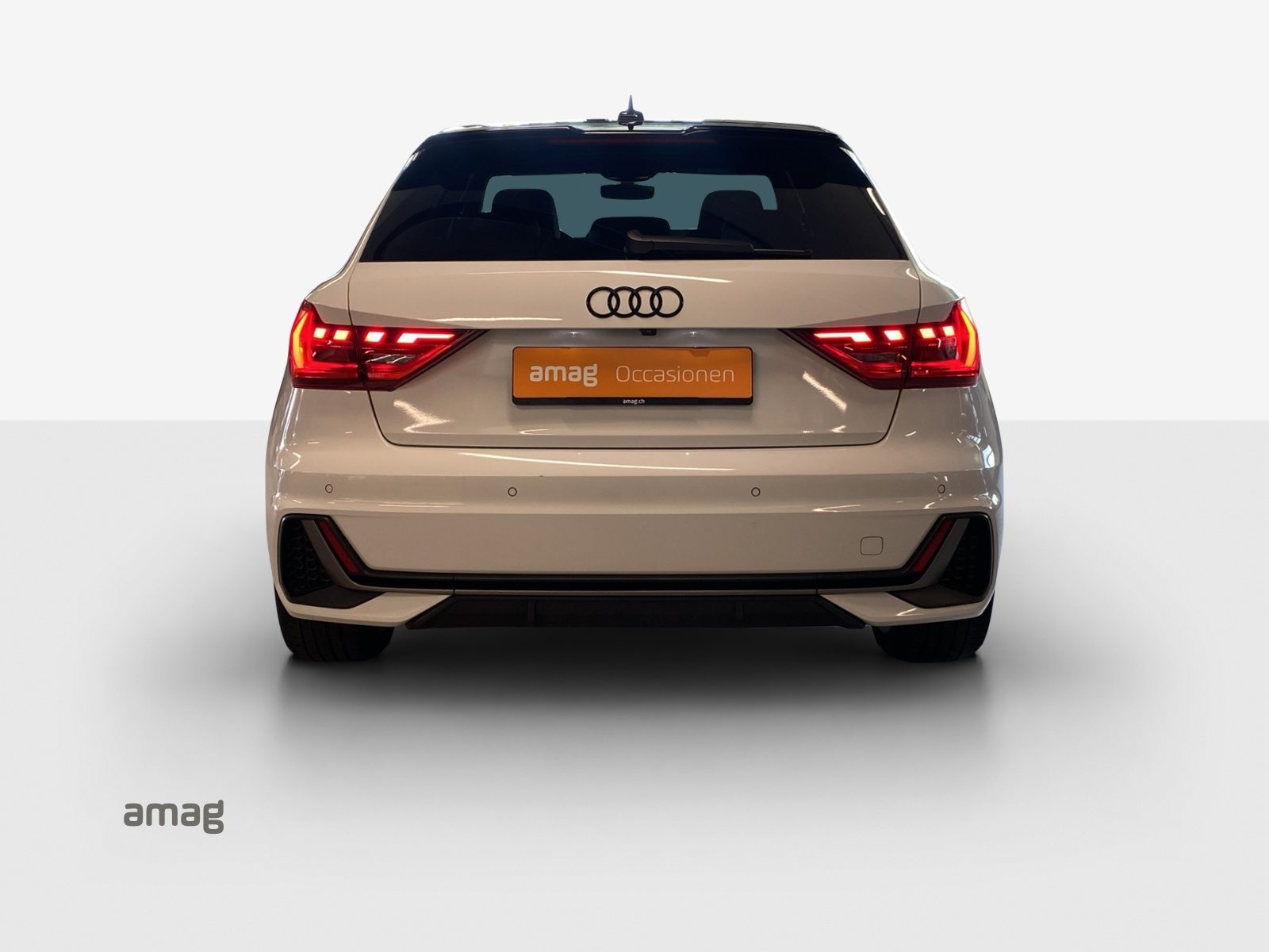 AUDI A1 Sportback 30 TFSI S line Attraction, Benzin, Occasion / Gebraucht, Automatik - 4