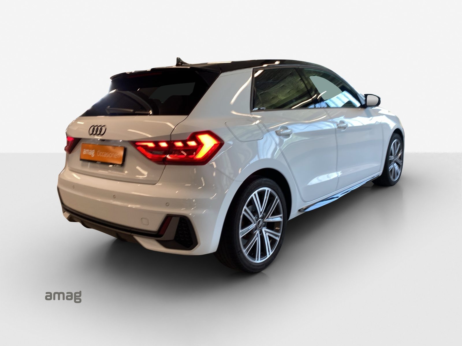AUDI A1 Sportback 30 TFSI S line Attraction, Benzin, Occasion / Gebraucht, Automatik - 5