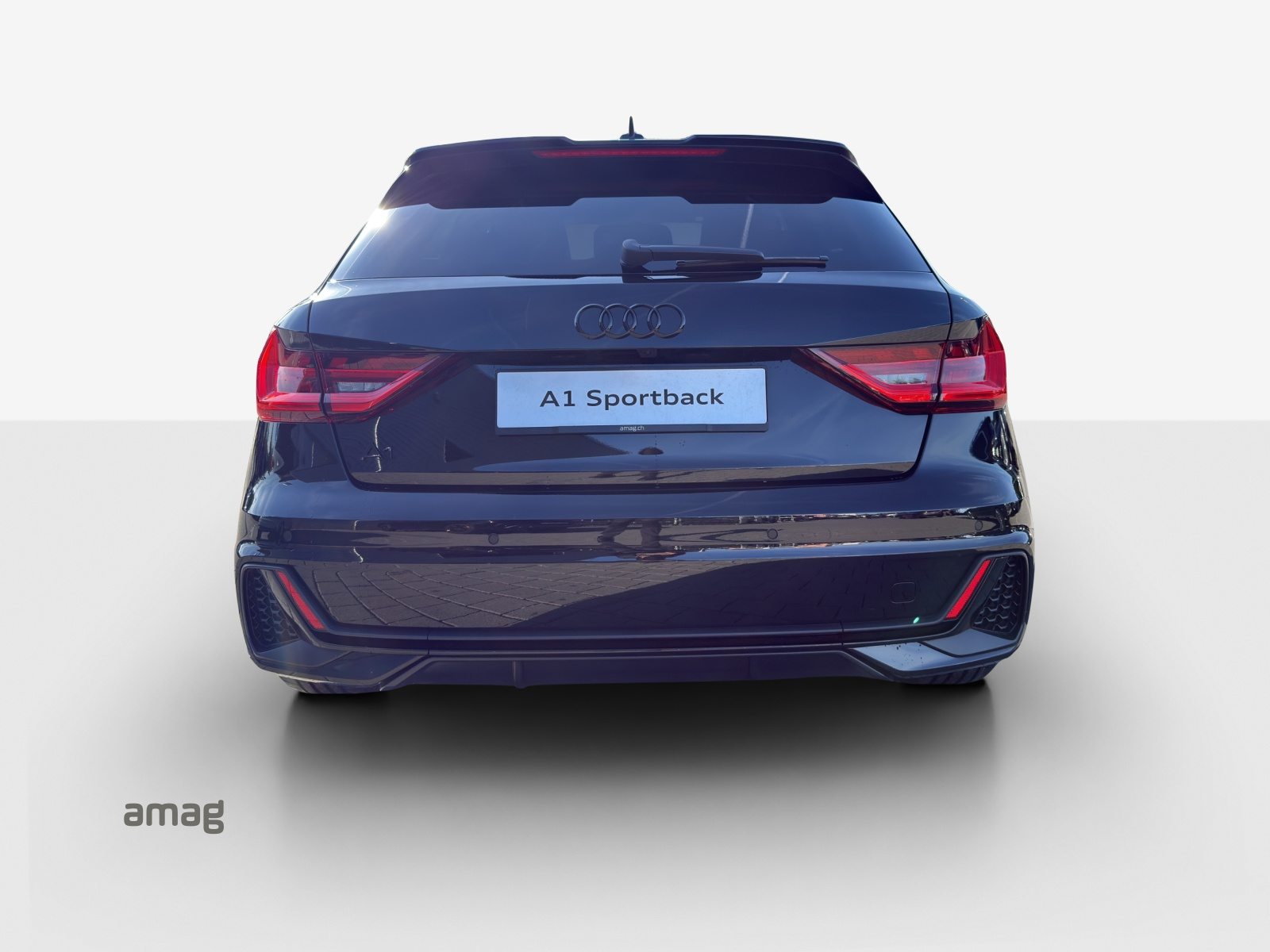 AUDI A1 Sportback 30 TFSI S line Attraction, Benzin, Occasion / Gebraucht, Automatik - 4
