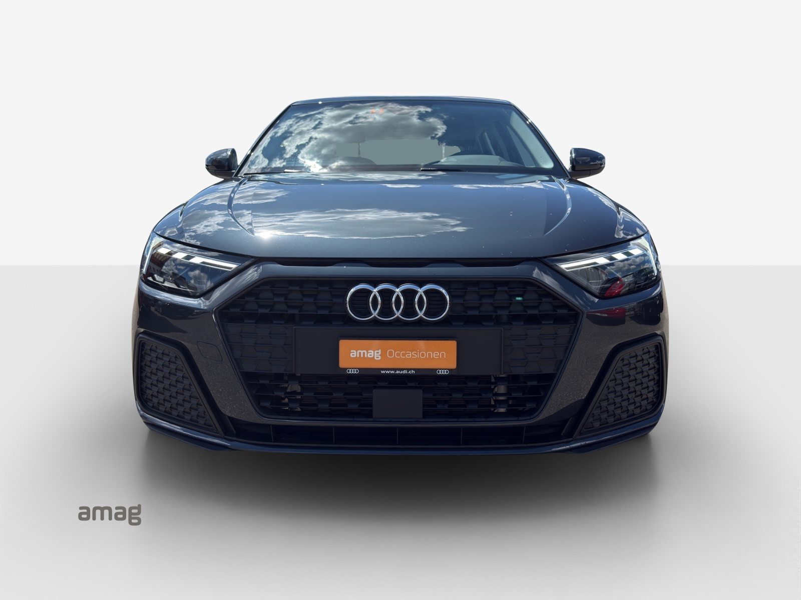 AUDI A1 Sportback 30 TFSI Attraction, Benzin, Occasion / Gebraucht, Automatik - 7