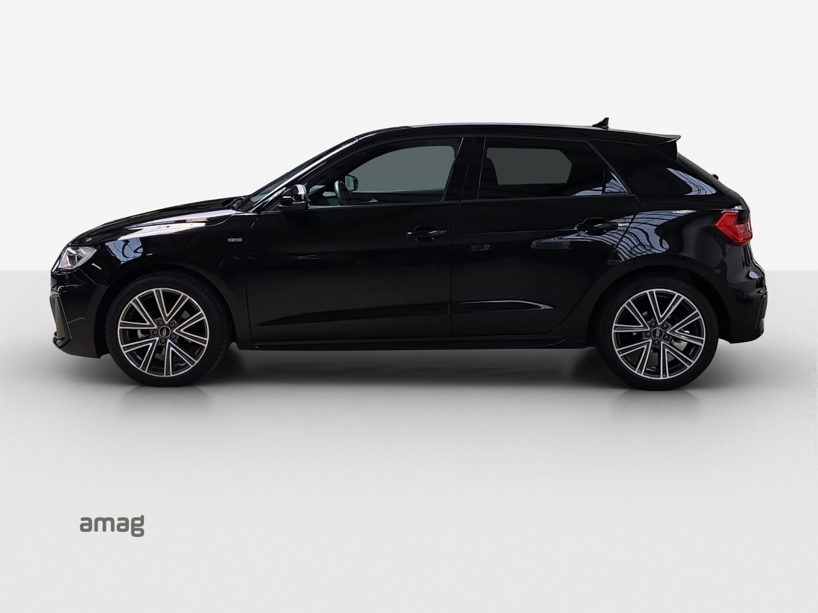 AUDI A1 Sportback 30 TFSI S line Attraction, Benzin, Occasion / Gebraucht, Automatik - 2