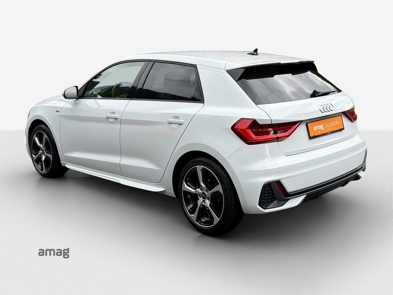 AUDI A1 Sportback 30 TFSI S line Attraction, Benzin, Occasion / Gebraucht, Automatik - 3