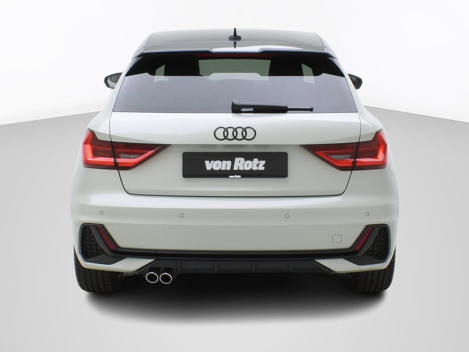 AUDI A1 Sportback 40 TFSI S Line S-Tronic **Audi Werksgarant, Petrol, Second hand / Used, Automatic - 4