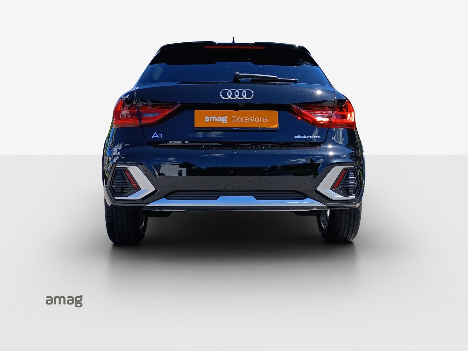 AUDI A1 allstreet 30 TFSI Attraction, Benzin, Occasion / Gebraucht, Automatik - 4