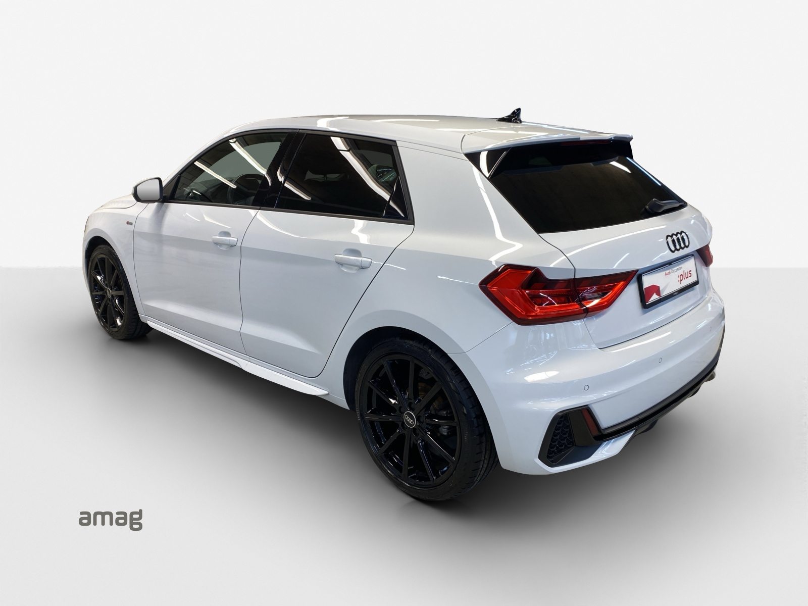 AUDI A1 Sportback 35 TFSI S line, Benzin, Occasion / Gebraucht, Automatik - 3
