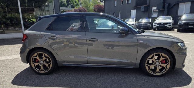 AUDI A1 Spb. 35 TFSI S line, Petrol, Second hand / Used, Manual - 6