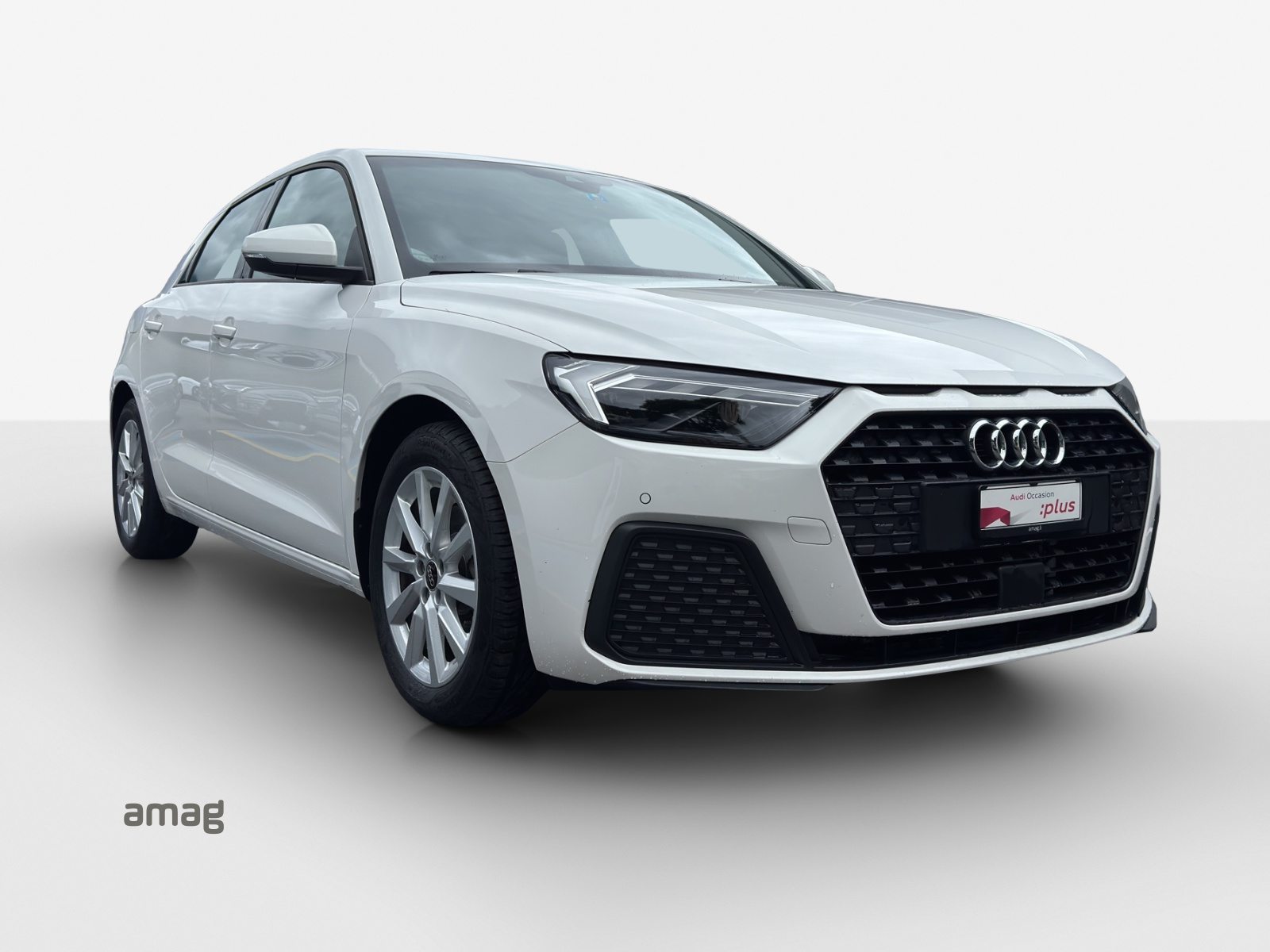 AUDI A1 Sportback 30 TFSI Attraction, Petrol, Second hand / Used, Automatic - 6