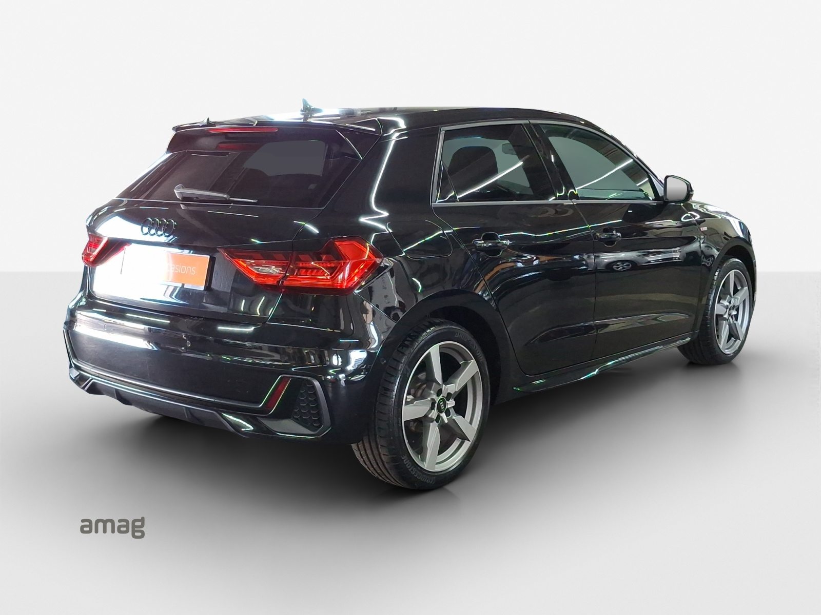 AUDI A1 Sportback 30 TFSI S line Attraction, Petrol, Second hand / Used, Automatic - 5
