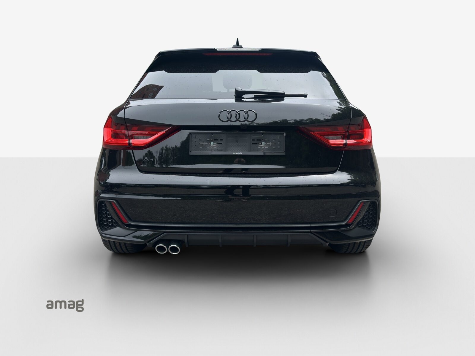 AUDI A1 Sportback 40 TFSI S line, Petrol, Second hand / Used, Automatic - 4