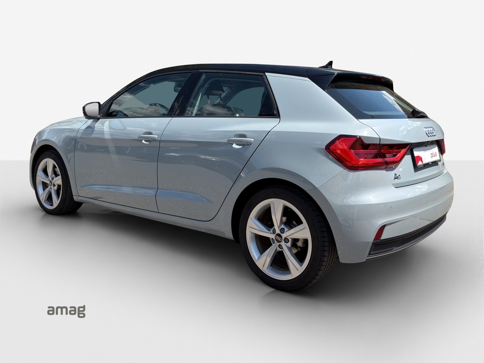 AUDI A1 Sportback 30 TFSI Attraction, Benzin, Occasion / Gebraucht, Automatik - 3