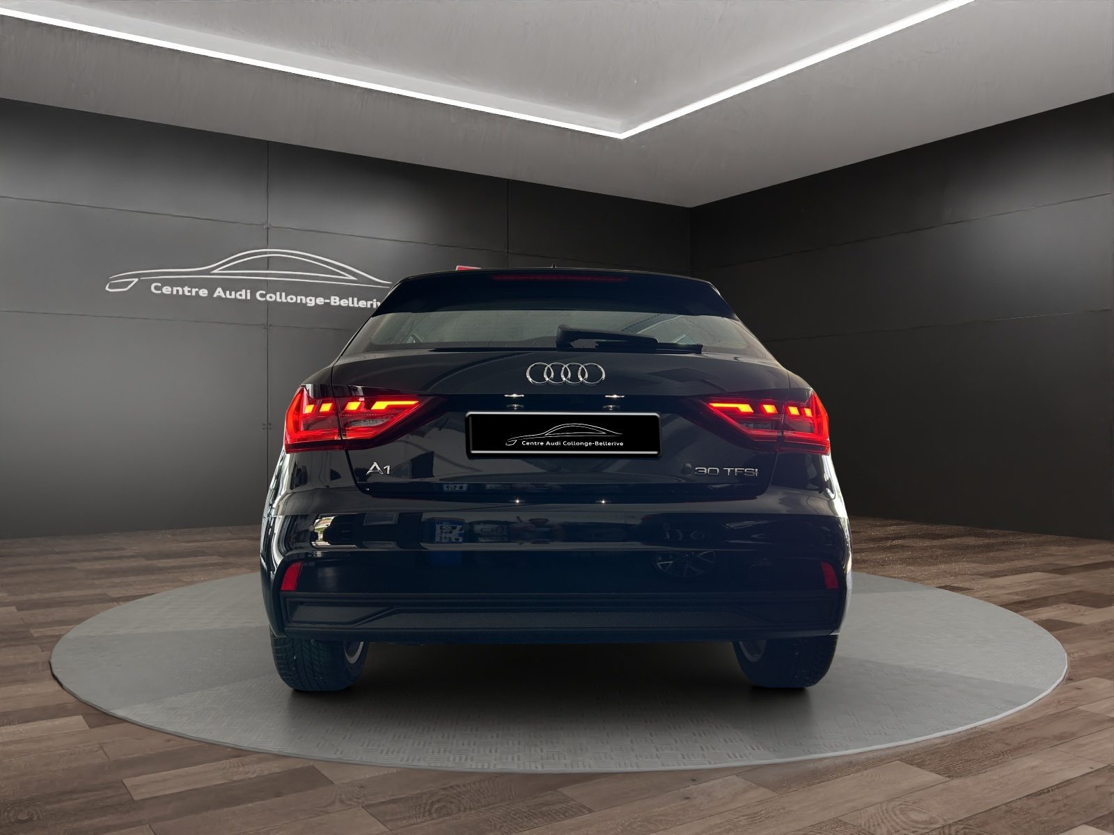 AUDI A1 Sportback 30 TFSI Attraction, Benzin, Occasion / Gebraucht, Automatik - 5