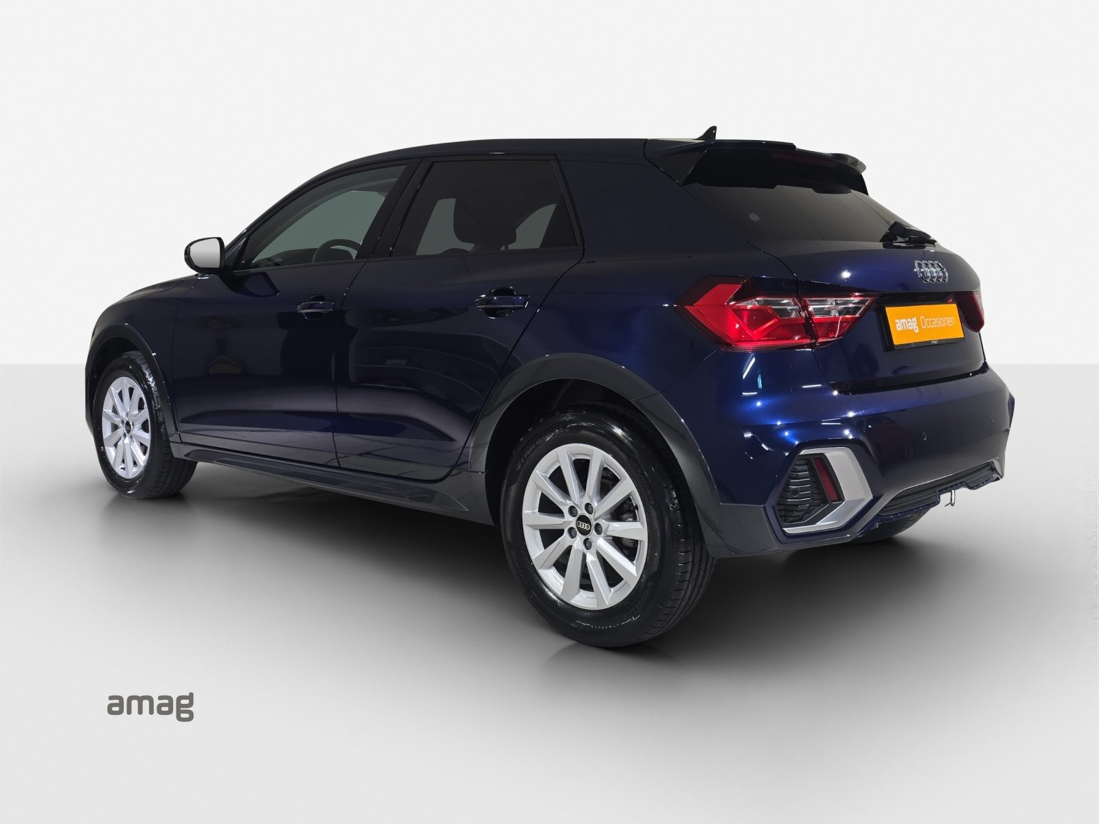 AUDI A1 allstreet 30 TFSI, Benzin, Occasion / Gebraucht, Automatik - 3