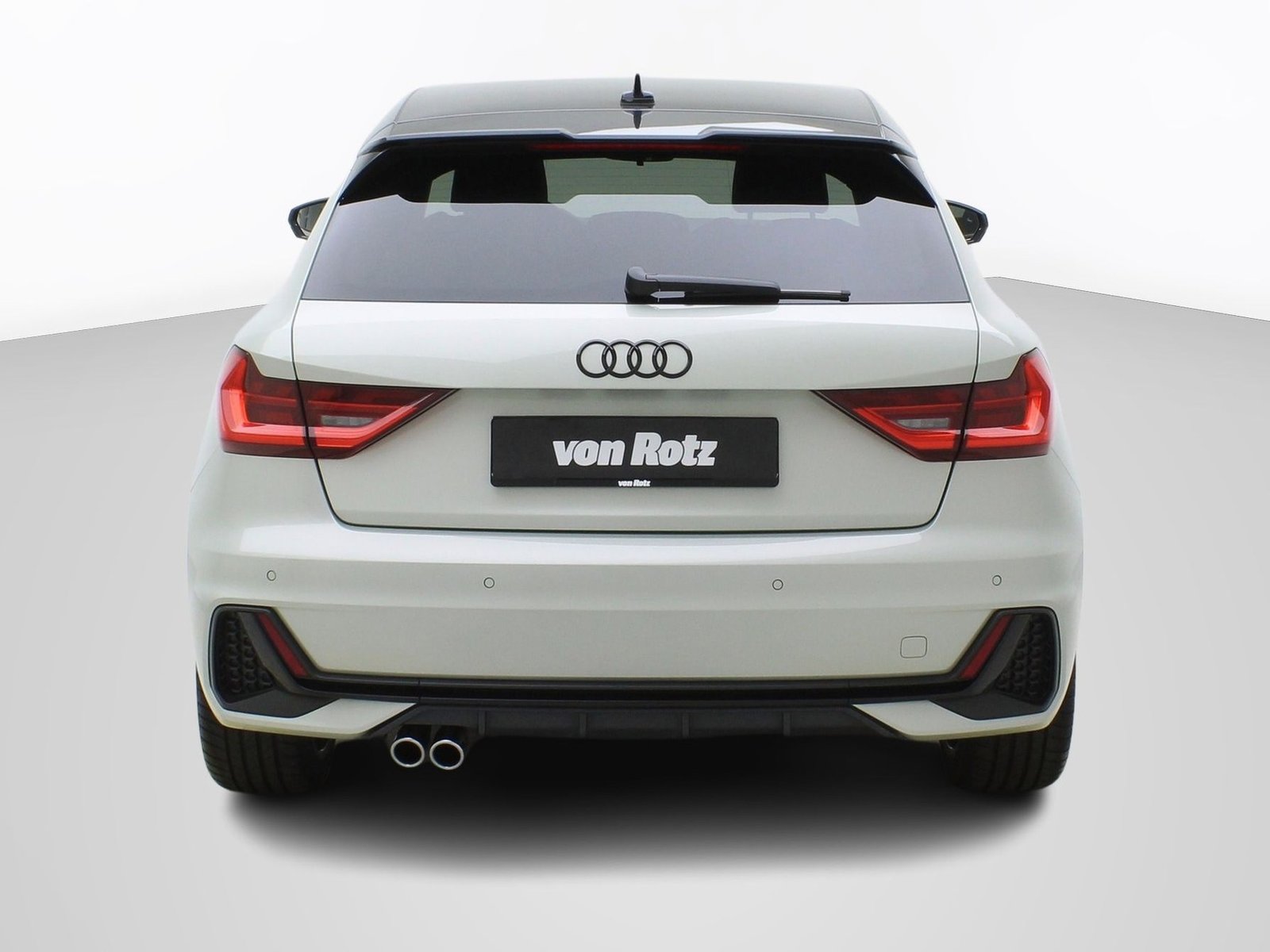 AUDI A1 Sportback 40 TFSI S Line S-Tronic **Audi Werksgarant, Petrol, Second hand / Used, Automatic - 4