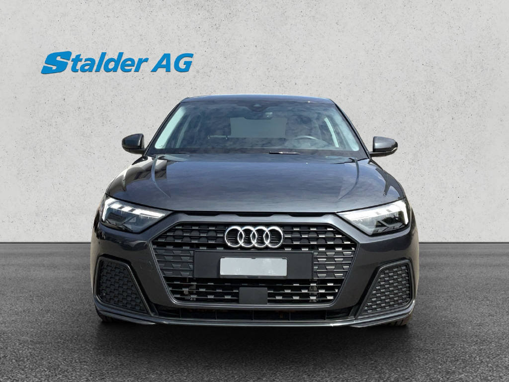 AUDI A1 Sportback 1.0 30 TFSI Attraction S-Tronic, Benzin, Occasion / Gebraucht, Automatik - 2