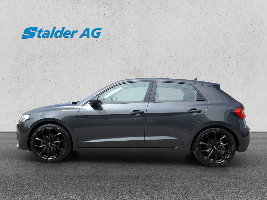 AUDI A1 Sportback 1.0 30 TFSI Attraction S-Tronic, Benzin, Occasion / Gebraucht, Automatik - 3