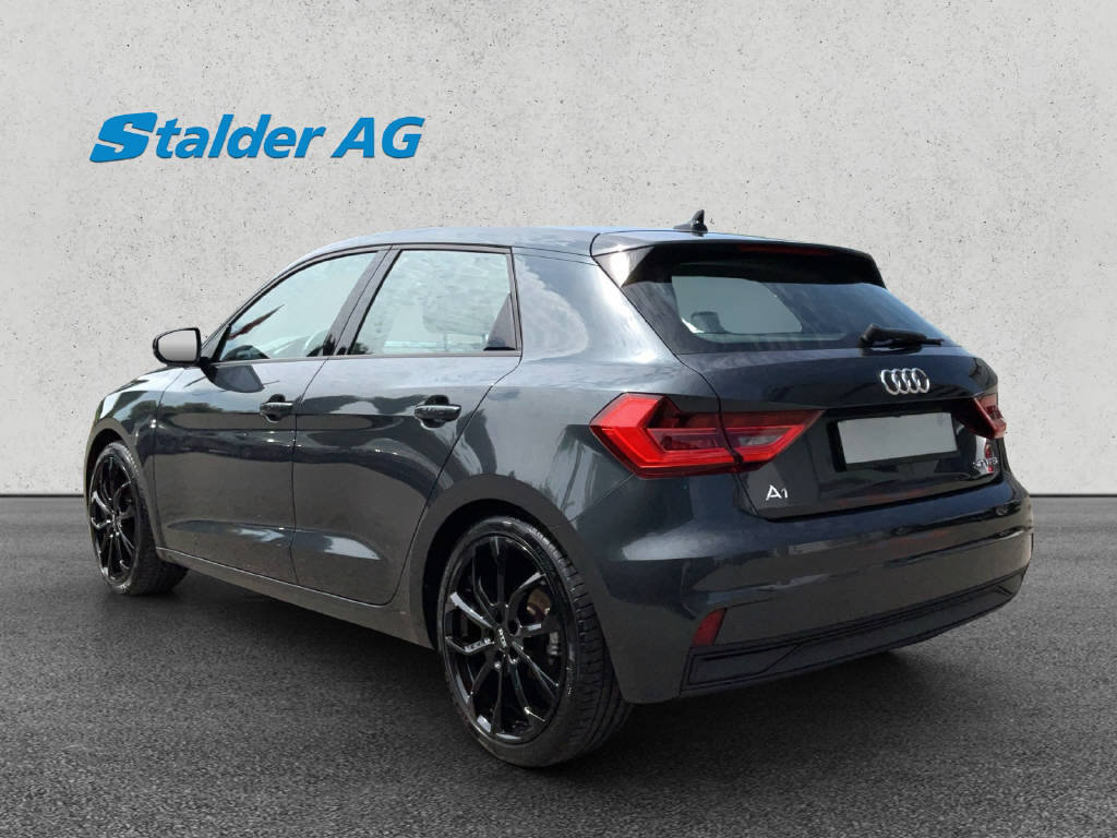 AUDI A1 Sportback 1.0 30 TFSI Attraction S-Tronic, Benzin, Occasion / Gebraucht, Automatik - 4