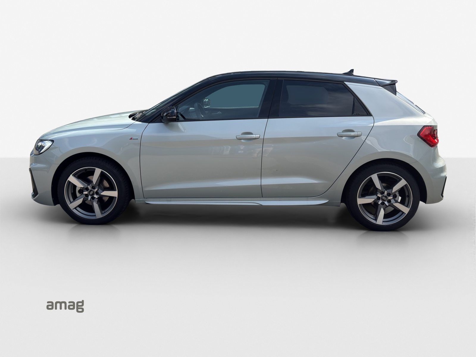 AUDI A1 Sportback 30 TFSI S line Attraction, Petrol, Second hand / Used, Automatic - 2