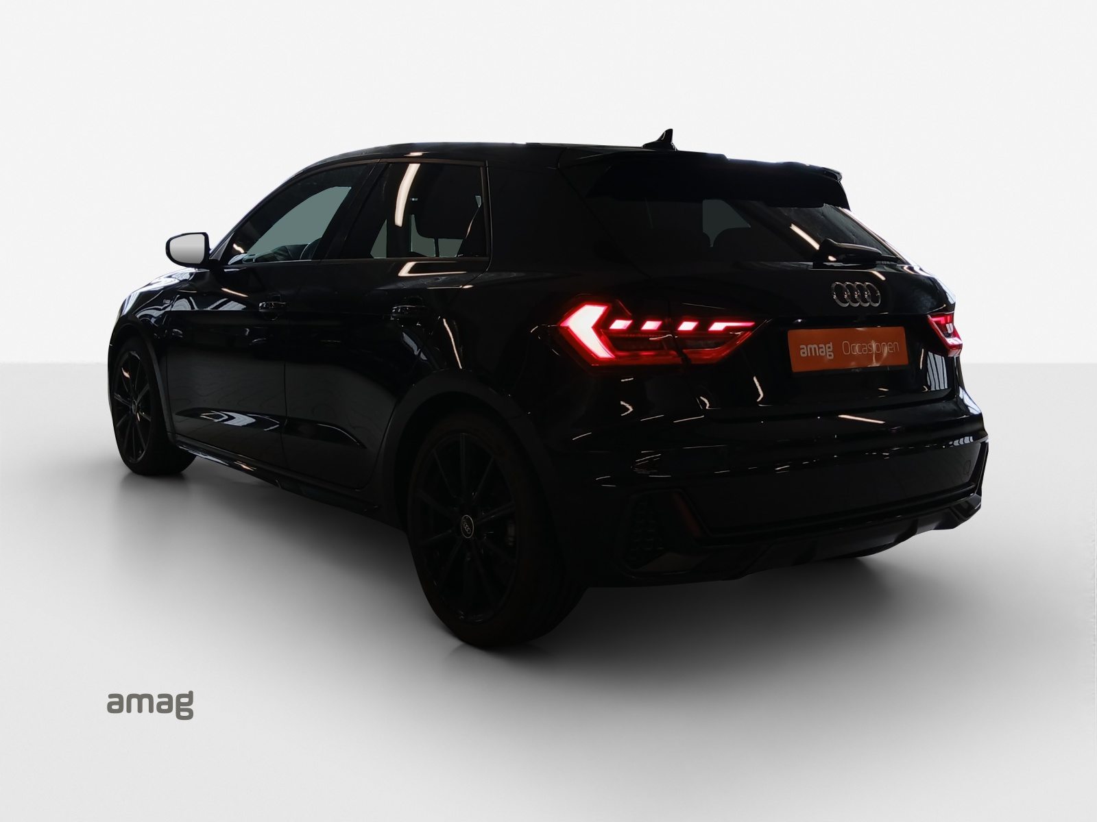 AUDI A1 Sportback 30 TFSI S line Attraction, Benzin, Occasion / Gebraucht, Automatik - 3