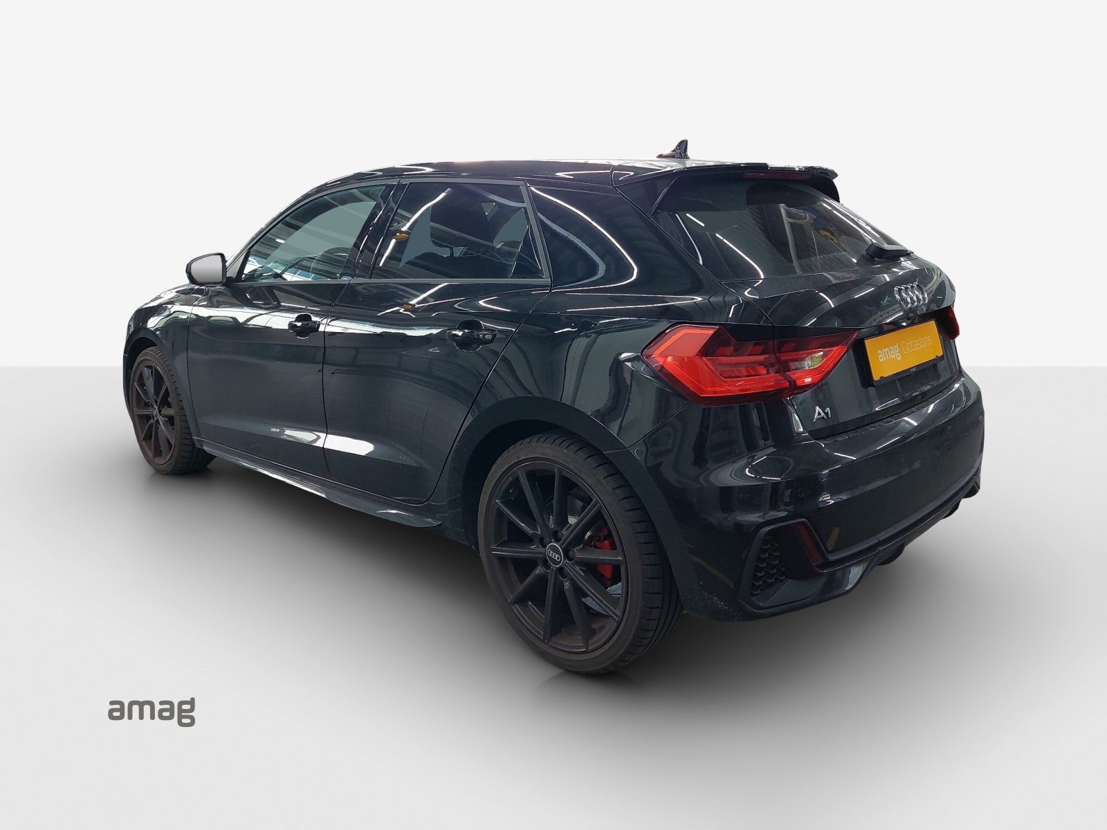 AUDI A1 Sportback 35 TFSI S line, Petrol, Second hand / Used, Automatic - 3