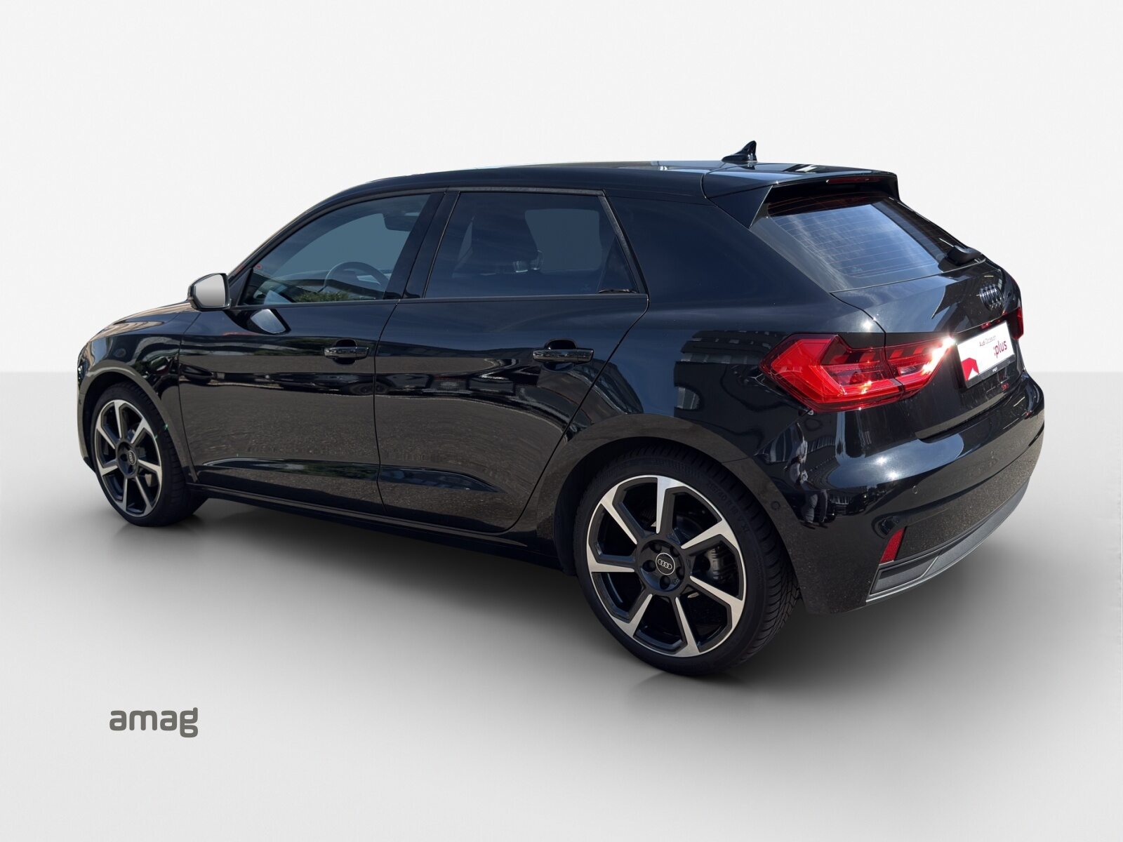 AUDI A1 Sportback 30 TFSI Attraction, Petrol, Second hand / Used, Automatic - 3