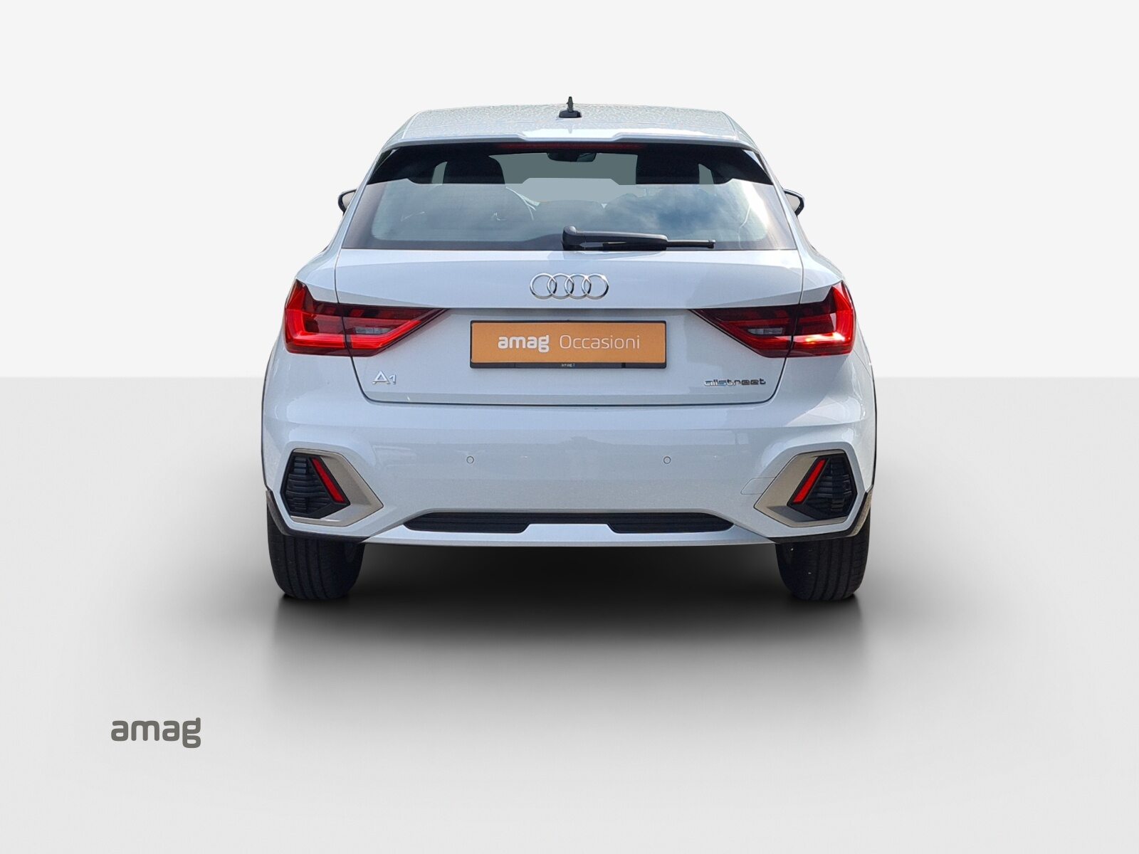 AUDI A1 allstreet 30 TFSI Attraction, Benzin, Occasion / Gebraucht, Automatik - 4