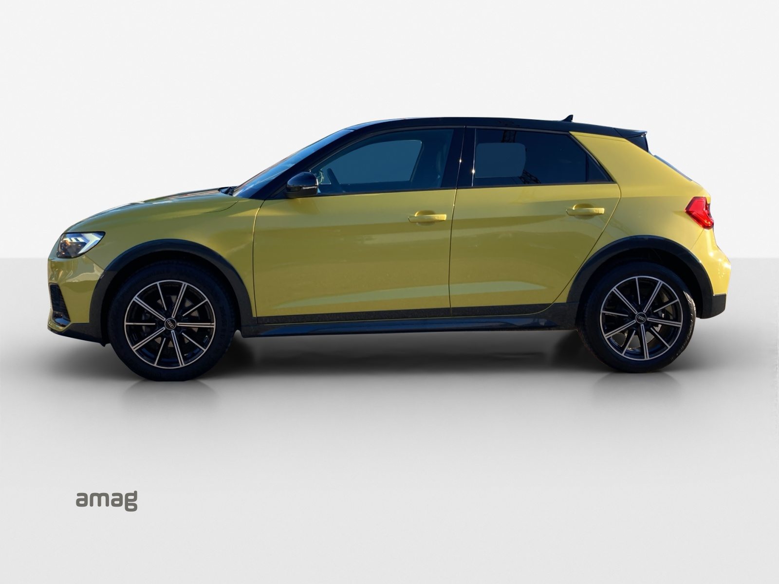 AUDI A1 allstreet 35 TFSI, Benzin, Occasion / Gebraucht, Automatik - 2