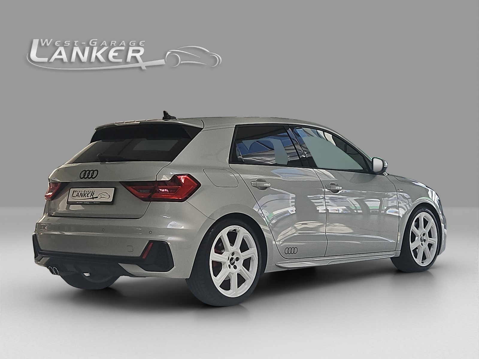 AUDI A1 Sportback 2.0 40 TFSI S Line S-Tronic, Petrol, Second hand / Used, Automatic - 3
