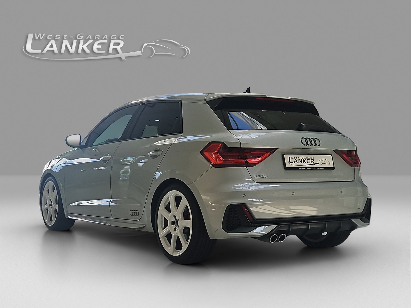 AUDI A1 Sportback 2.0 40 TFSI S Line S-Tronic, Petrol, Second hand / Used, Automatic - 4