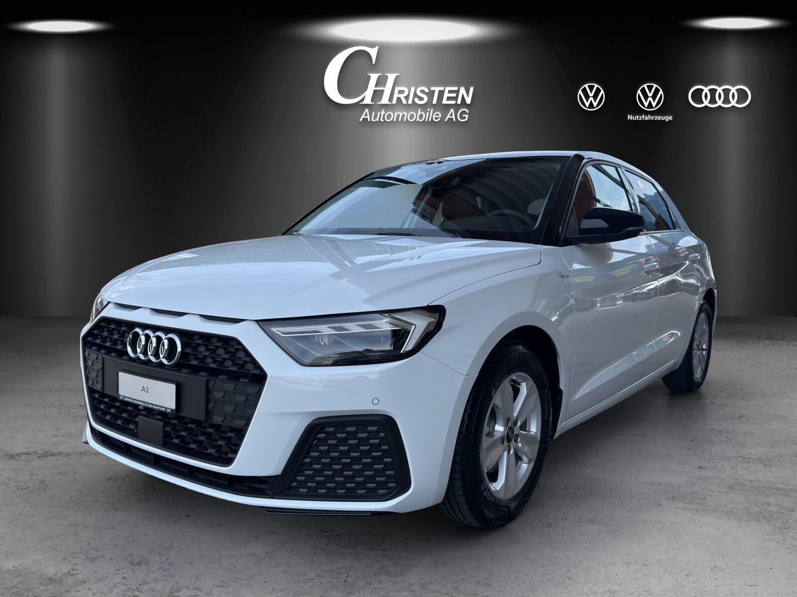 AUDI A1 Sportback 30 TFSI Attraction, Petrol, Second hand / Used, Automatic