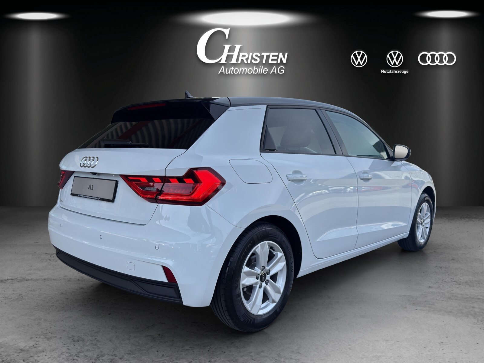 AUDI A1 Sportback 30 TFSI Attraction, Petrol, Second hand / Used, Automatic - 7