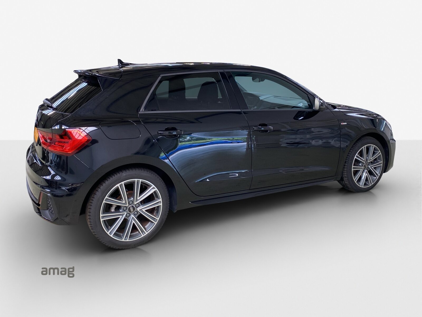 AUDI A1 Sportback 30 TFSI S line Attraction, Benzin, Occasion / Gebraucht, Automatik - 5