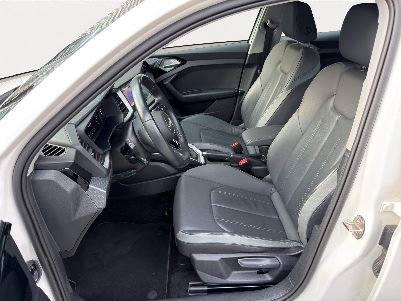AUDI A1 citycarver 30 TFSI Attraction, Essence, Occasion / Utilisé, Automatique - 5