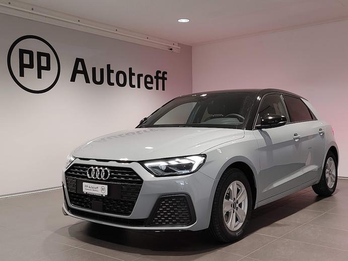 AUDI A1 Sportback 30 TFSI Attraction, Petrol, Second hand / Used, Automatic