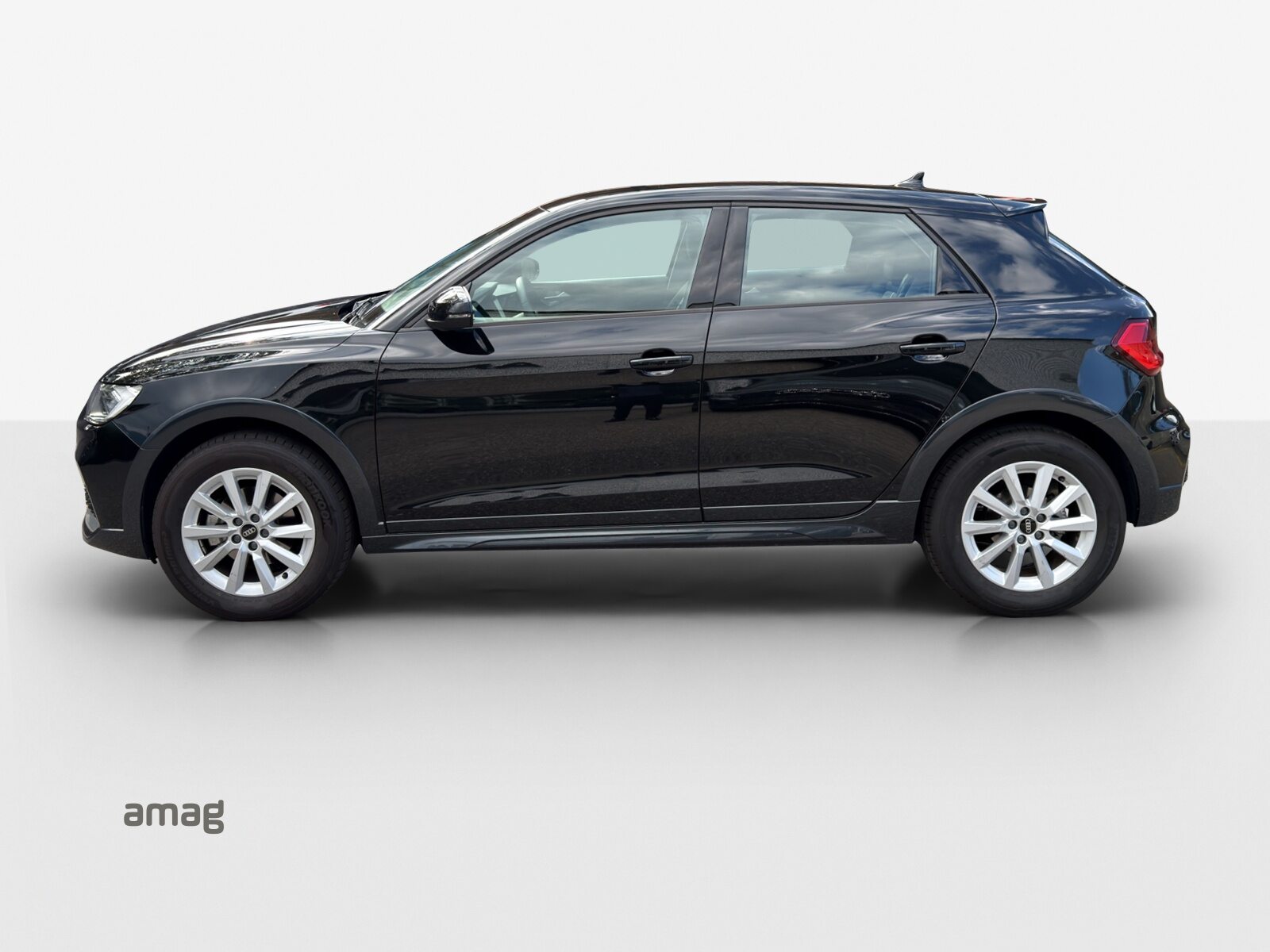 AUDI A1 allstreet 30 TFSI Attraction, Petrol, Second hand / Used, Automatic - 2