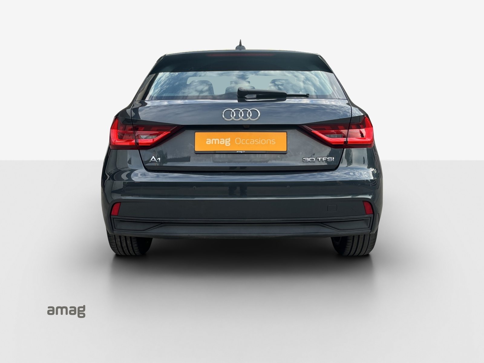 AUDI A1 Sportback 30 TFSI Attraction, Petrol, Second hand / Used, Automatic - 4