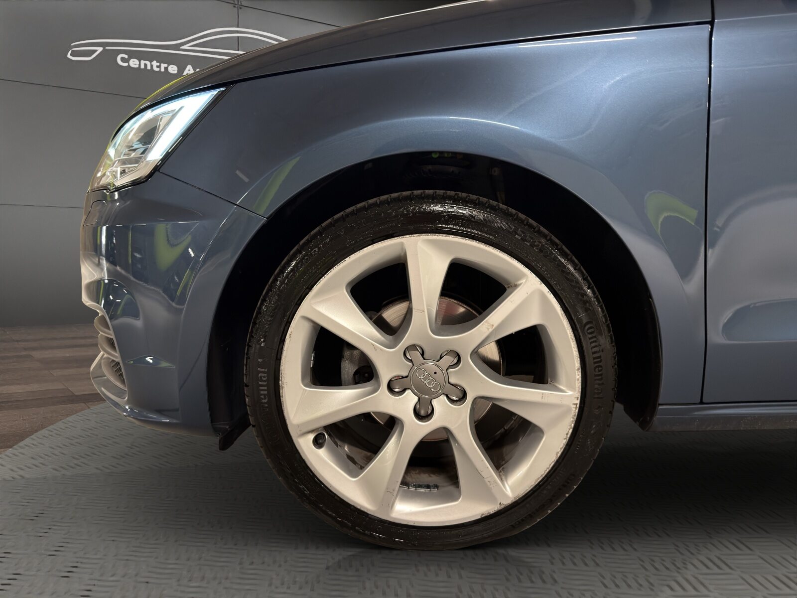 AUDI A1 Sportback ultra, Petrol, Second hand / Used, Automatic - 4