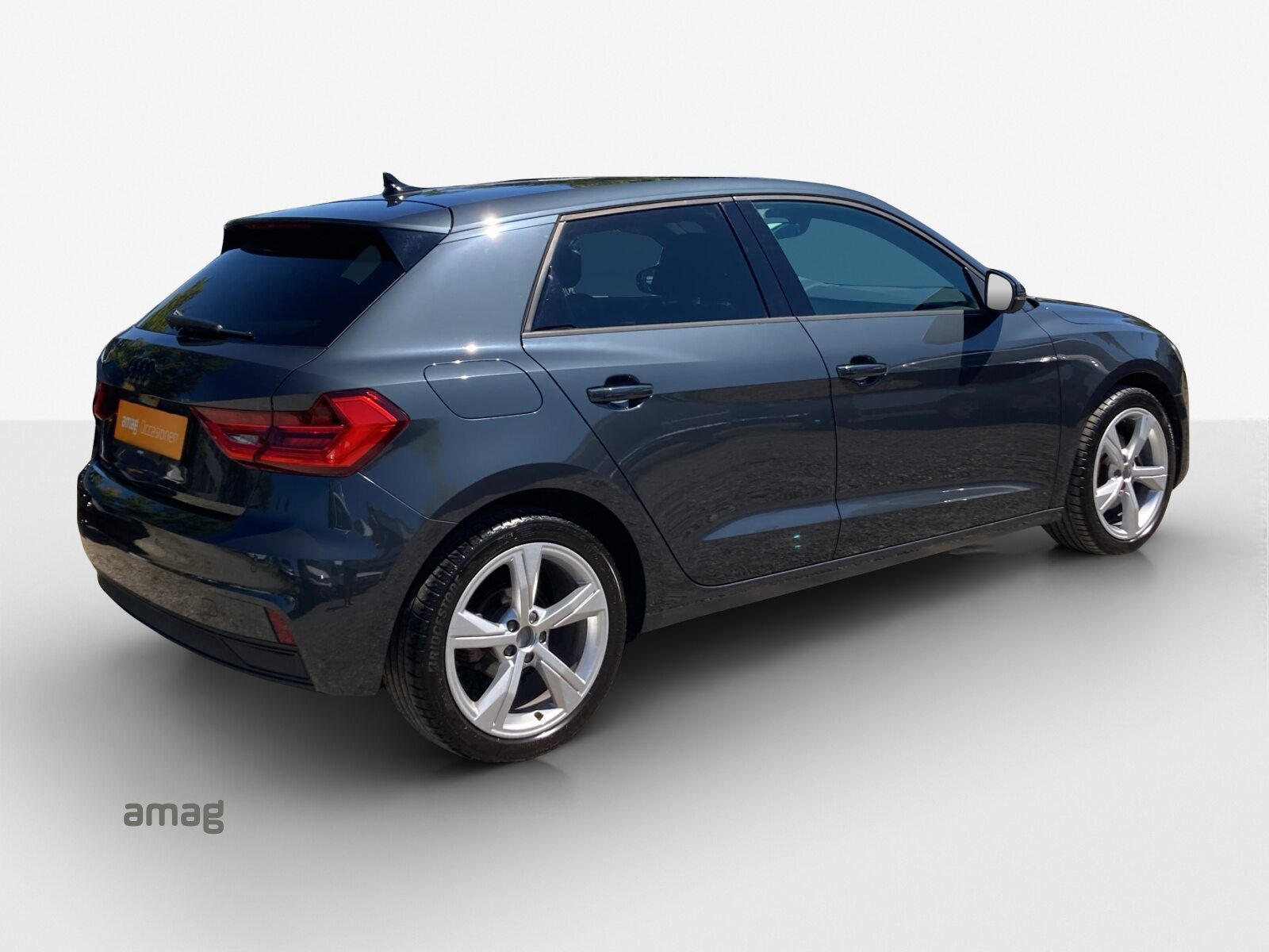 AUDI A1 Sportback 30 TFSI Attraction, Benzin, Occasion / Gebraucht, Automatik - 5
