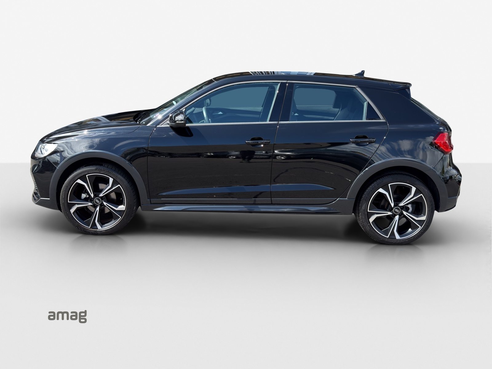 AUDI A1 citycarver 30 TFSI Attraction, Benzin, Occasion / Gebraucht, Handschaltung - 2