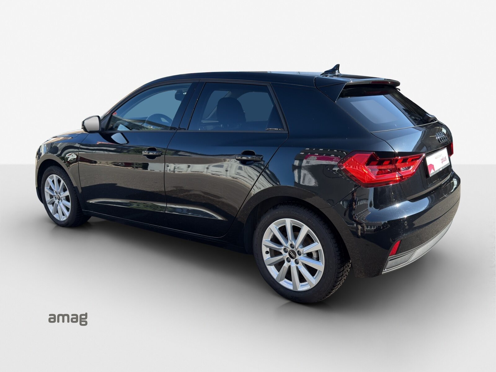 AUDI A1 Sportback 30 TFSI Attraction, Petrol, Second hand / Used, Automatic - 3
