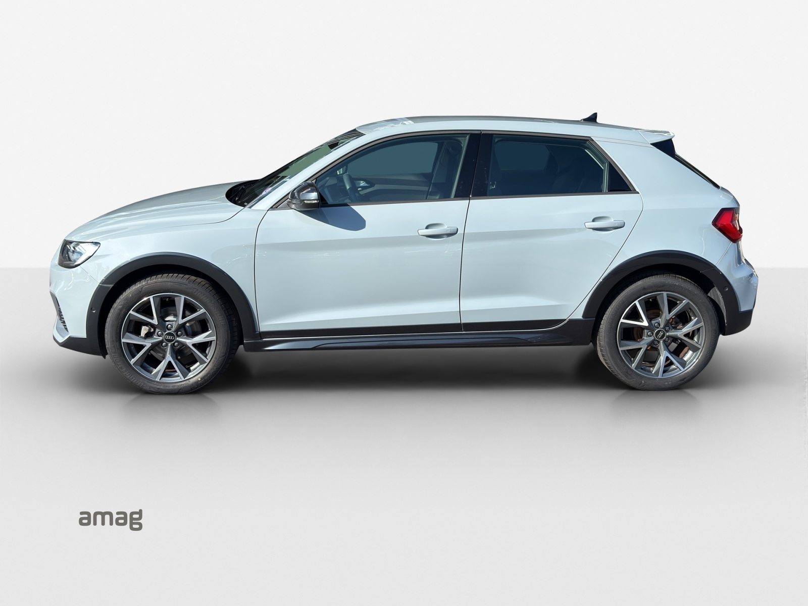 AUDI A1 citycarver 30 TFSI Attraction, Essence, Occasion / Utilisé, Automatique - 2
