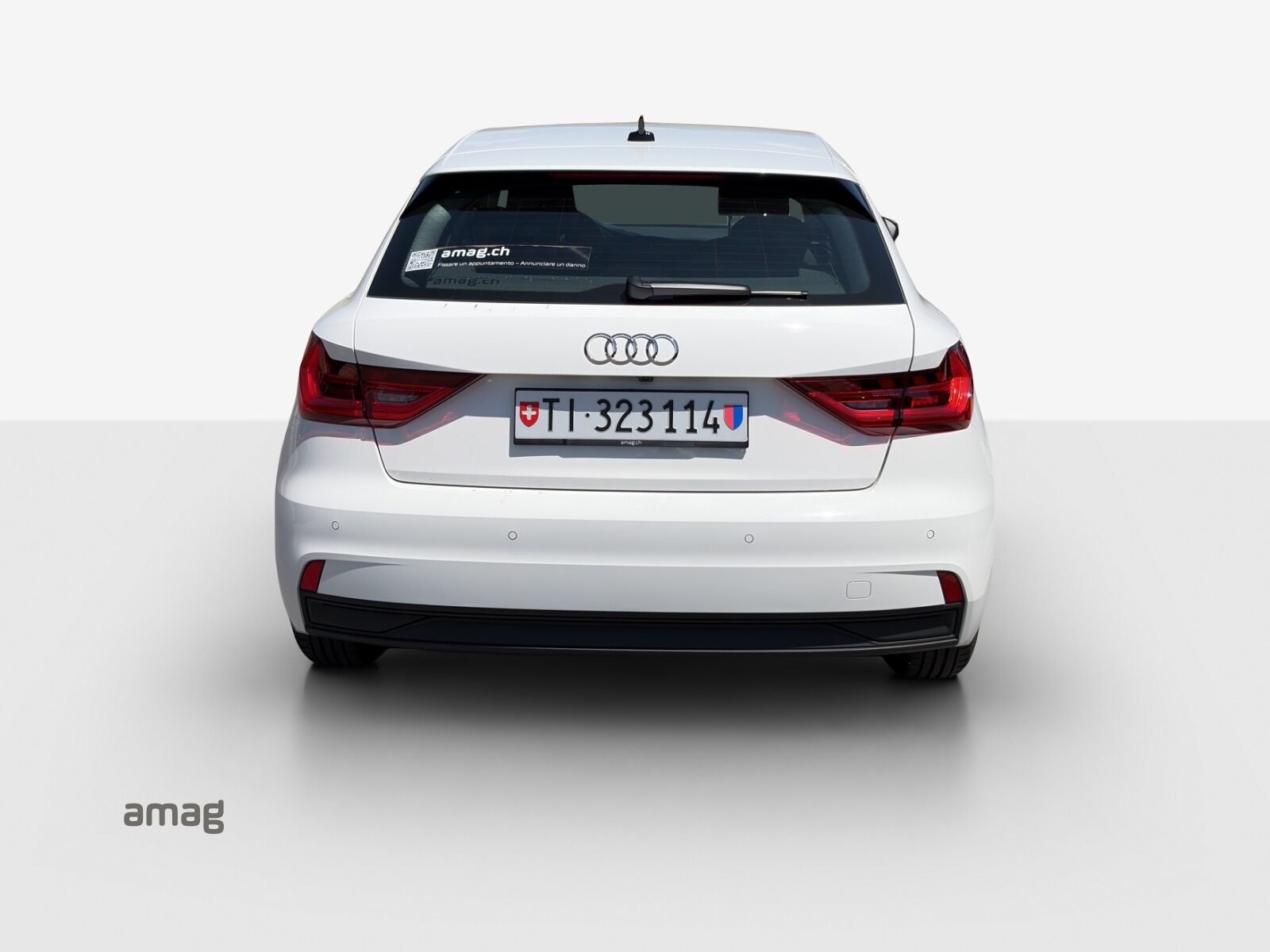 AUDI A1 Sportback 30 TFSI Attraction, Benzin, Occasion / Gebraucht, Automatik - 4