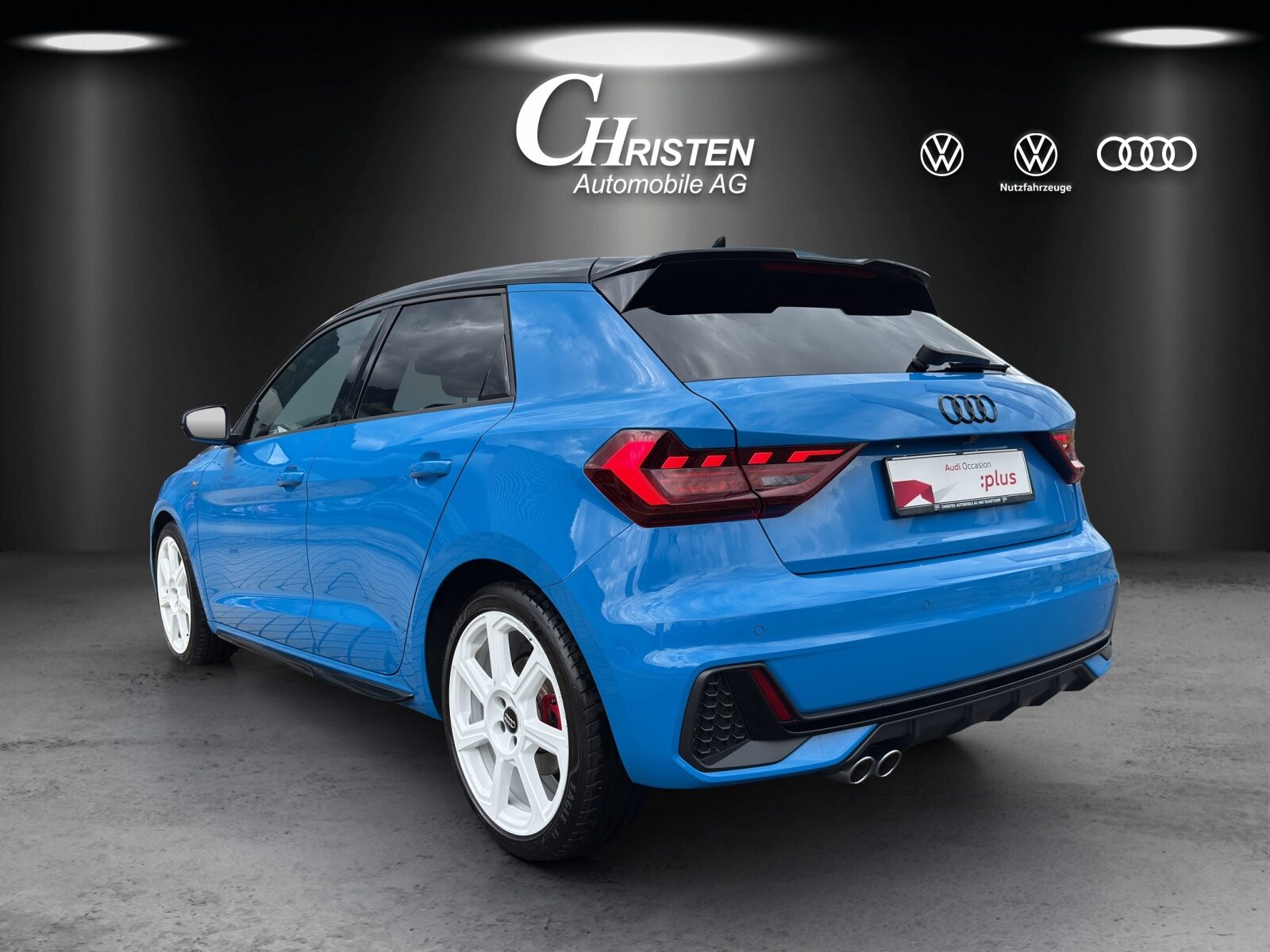 AUDI A1 Sportback 40 TFSI S line, Petrol, Second hand / Used, Automatic - 4