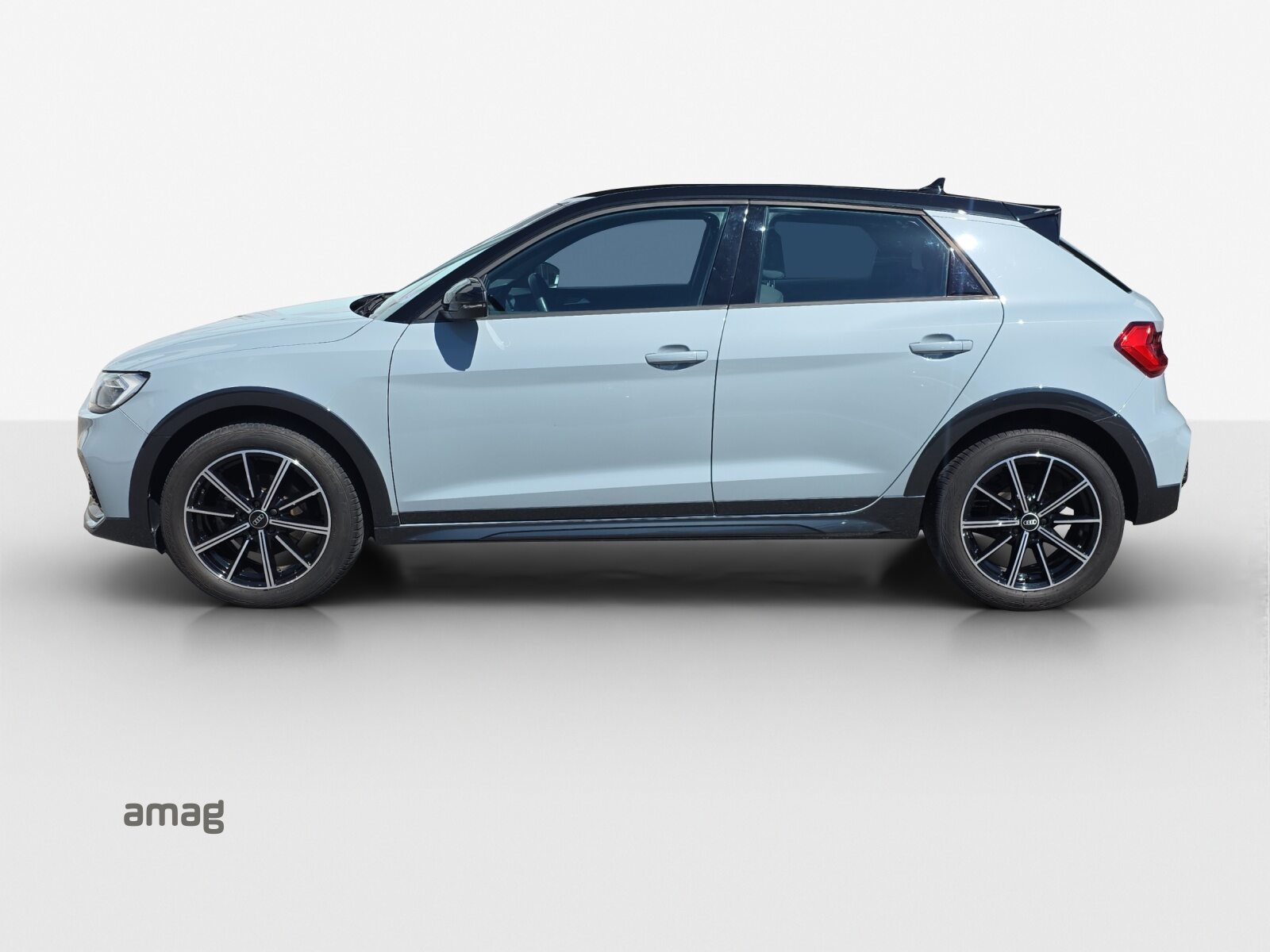 AUDI A1 citycarver 30 TFSI Attraction, Benzin, Occasion / Gebraucht, Automatik - 2