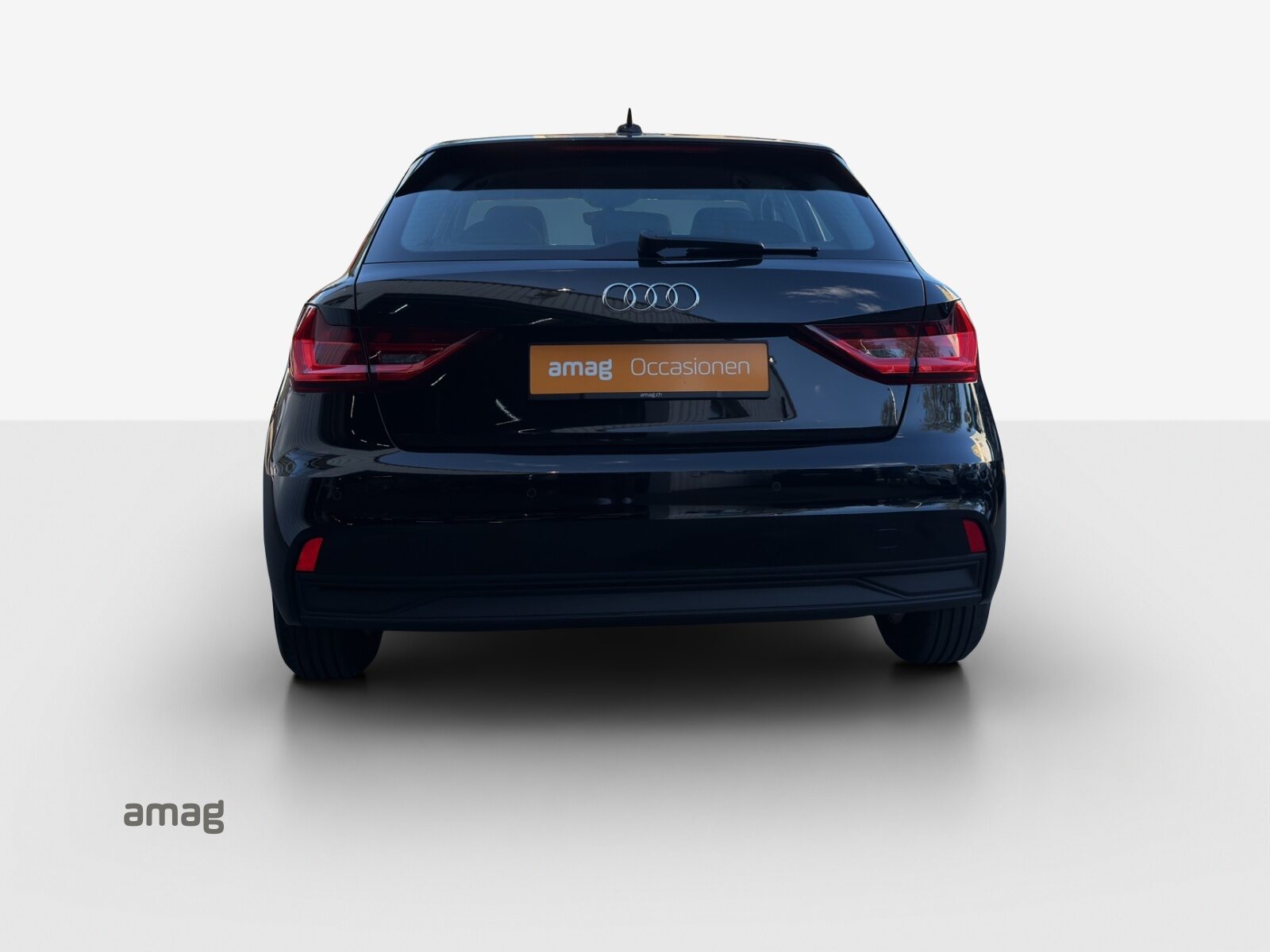 AUDI A1 Sportback 30 TFSI Attraction, Essence, Occasion / Utilisé, Automatique - 4