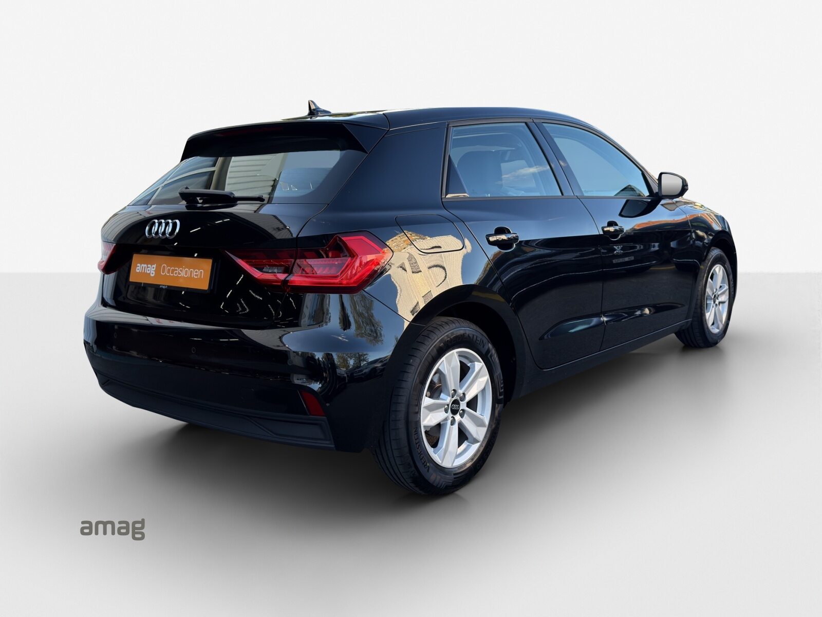 AUDI A1 Sportback 30 TFSI Attraction, Essence, Occasion / Utilisé, Automatique - 5